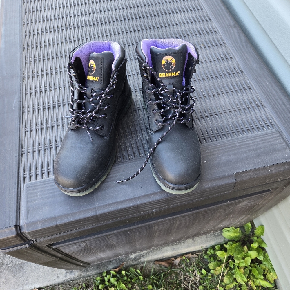 Brahma Black Work Boots with Purple Lining. Size 11